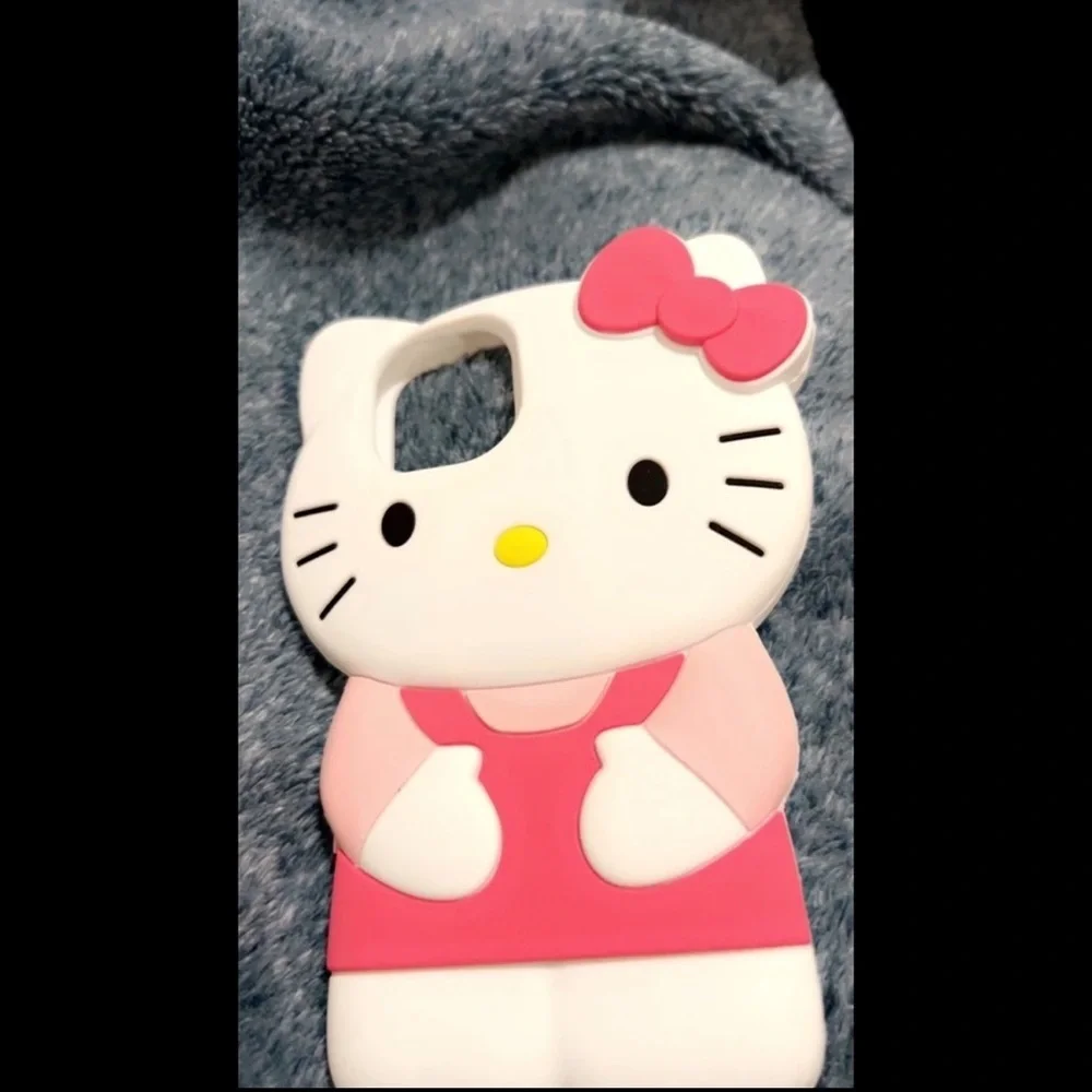 Hello Kitty Phone Case 12 pro Max